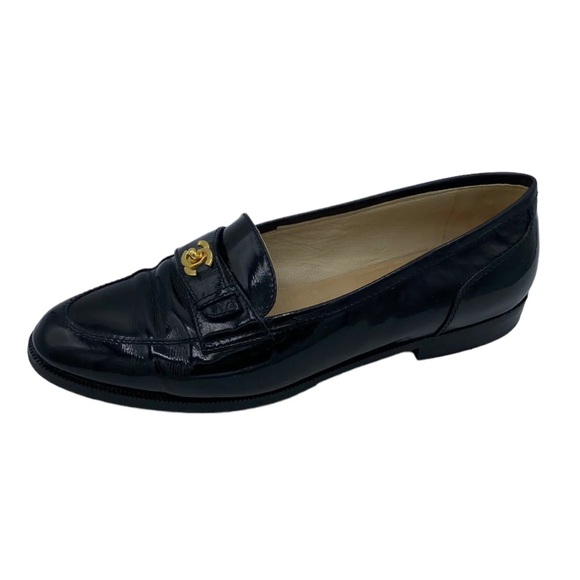 Vintage Chanel CC gold Turlock logo black patent leather loafers size 37 - Picture 4 of 6